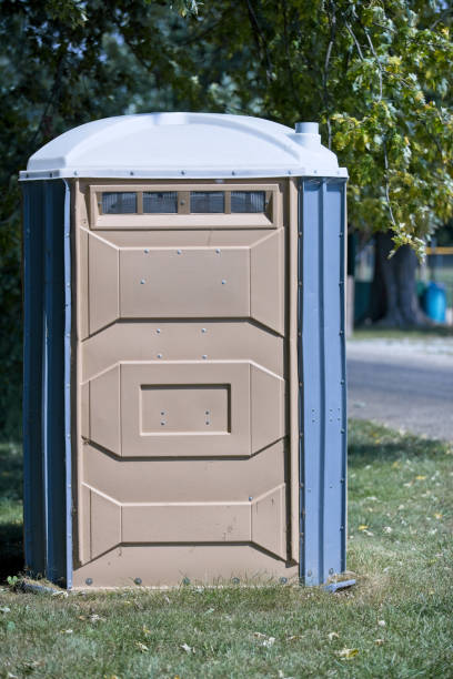 Best Luxury portable toilet rental  in Paintsville, KY